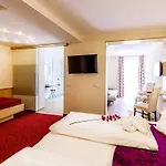 Panorama Traunstein 酒店 阿尔特穆斯特