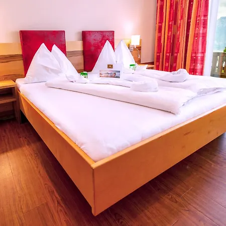 Panorama Hotel Traunstein Отель