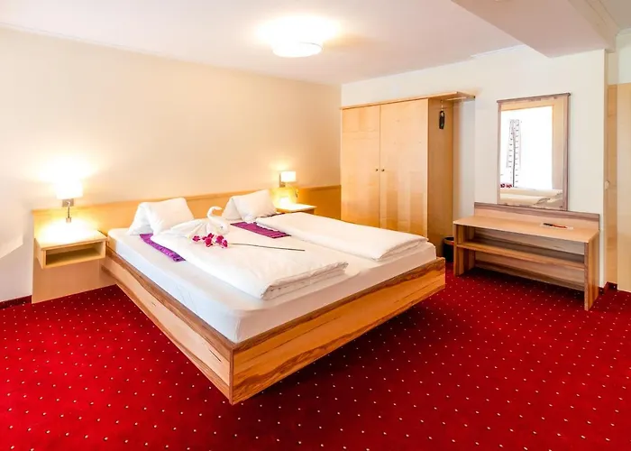 Panorama Hotel Traunstein 3* Altmuenster