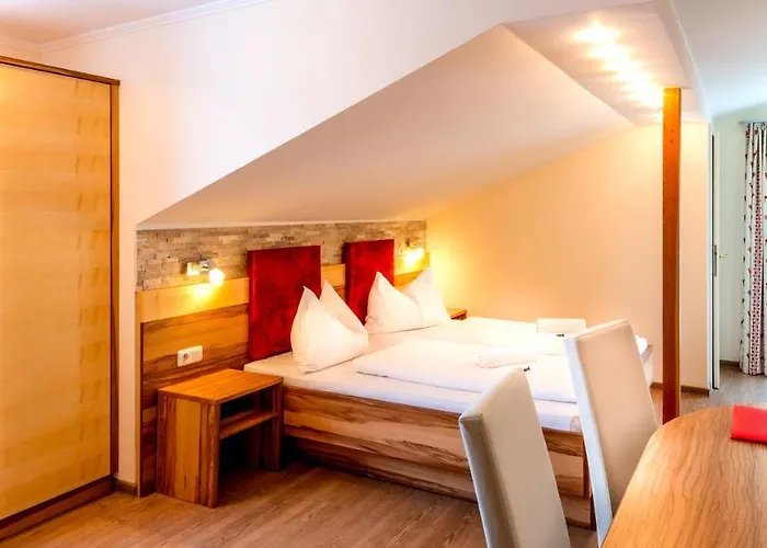 Panorama Hotel Traunstein 3*