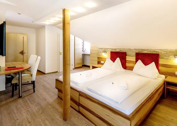 Panorama Hotel Traunstein Altmuenster