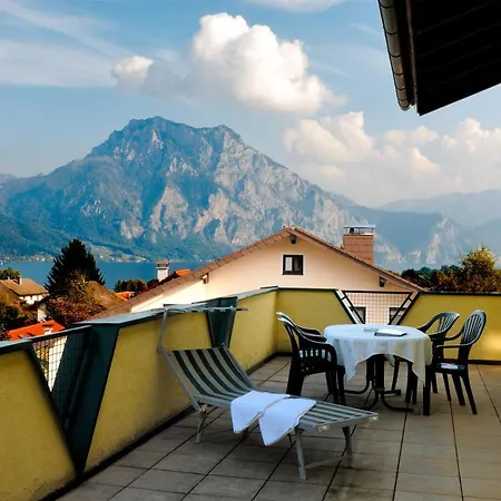 Hotel Panorama Traunstein 3*